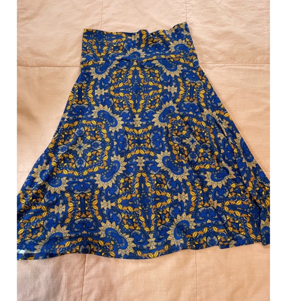 Pull on midi A line skirt